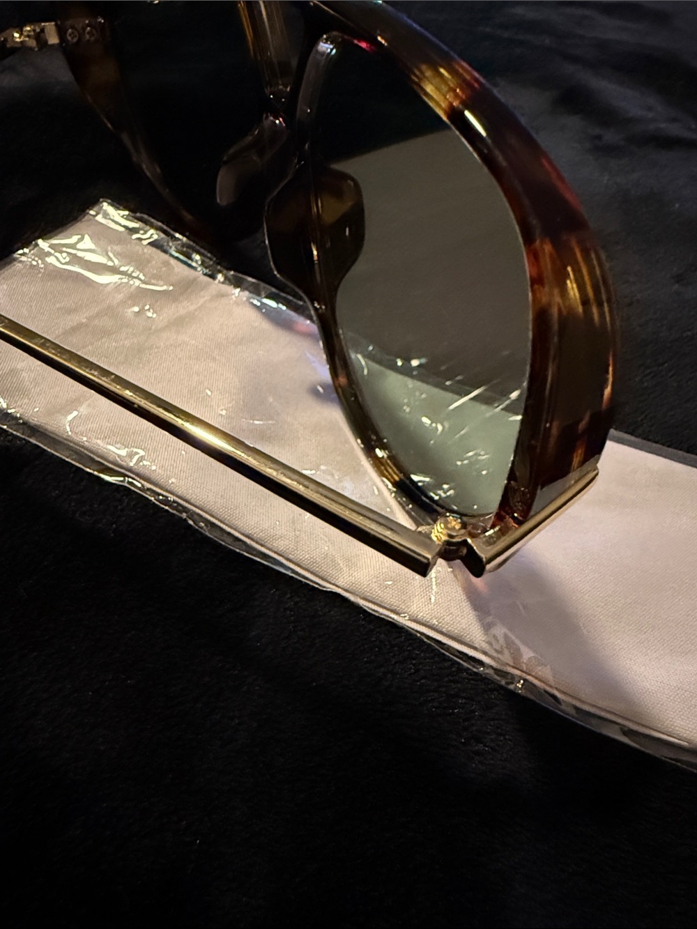 Tortoiseshell Lena Mega Aviator Women's Sunglasses - Brown - Picture 7 of 7